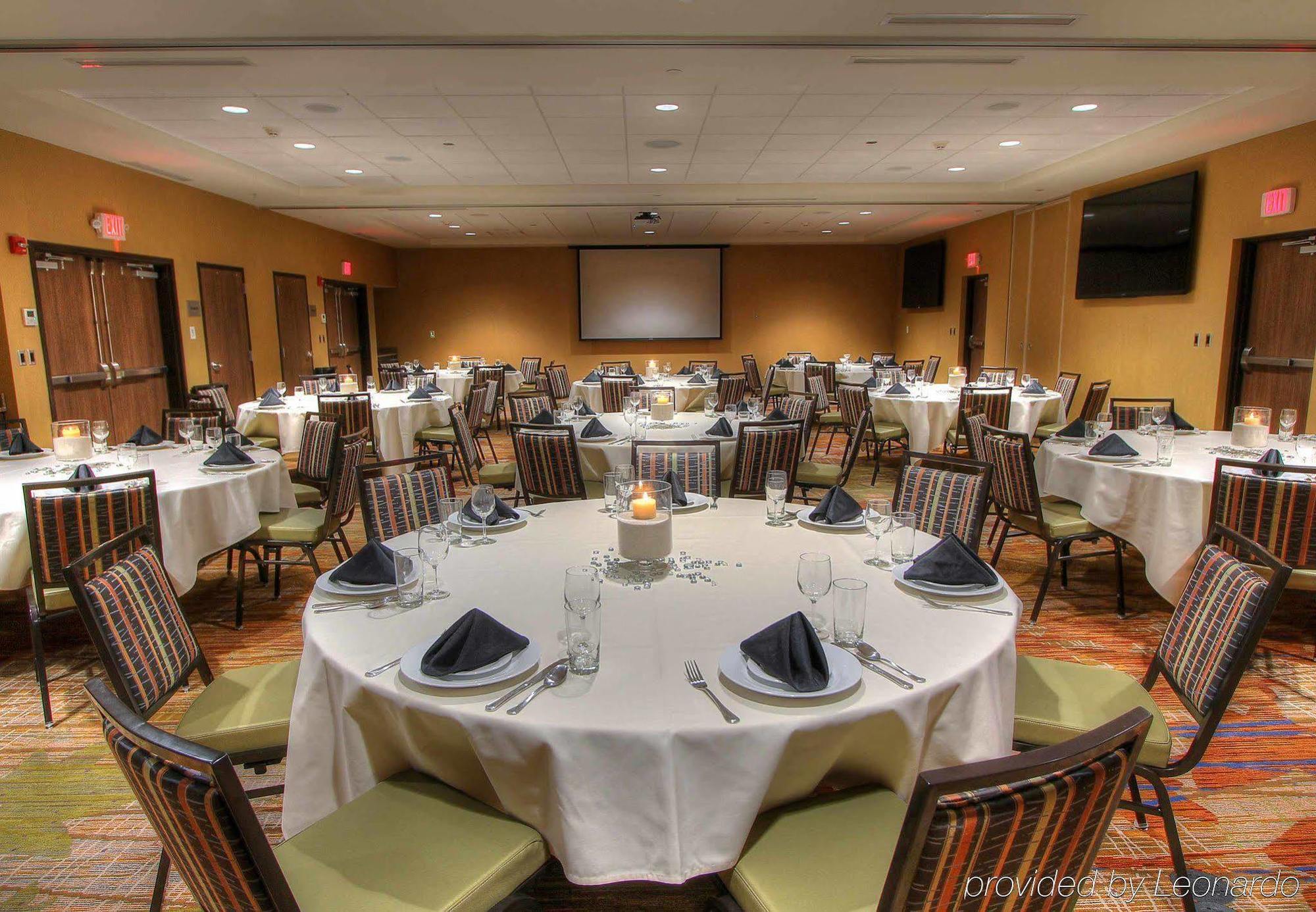 Hotel Courtyard By Marriott Downtown